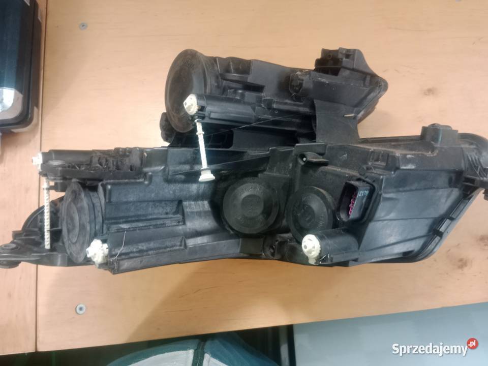 566941016b lampa kodiaq prawa 2018r Żywiec