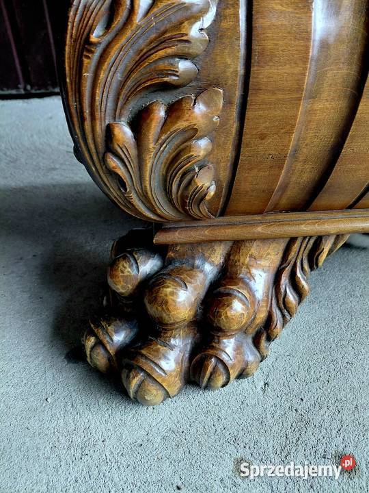 bibliotekarka z lwimi nogami 521 Byczyna