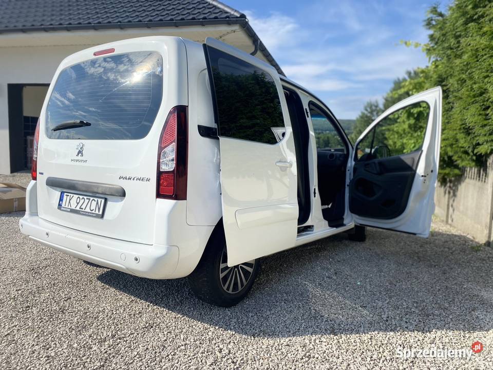 Peugeot Partner II 2016 Diesel Automat Furgon 100KM Kielce