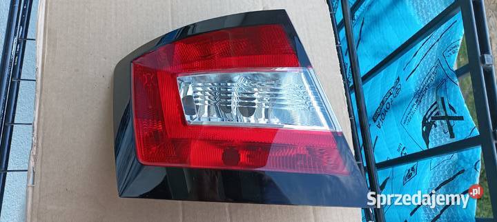 Skoda Fabia III lampa tylnia lewa Łódź