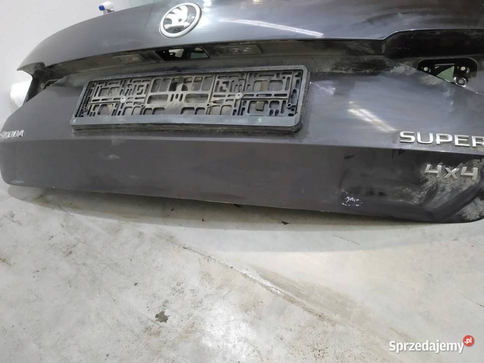 KLAPA TYŁ SZYBA KOMBI Skoda Superb III 2015