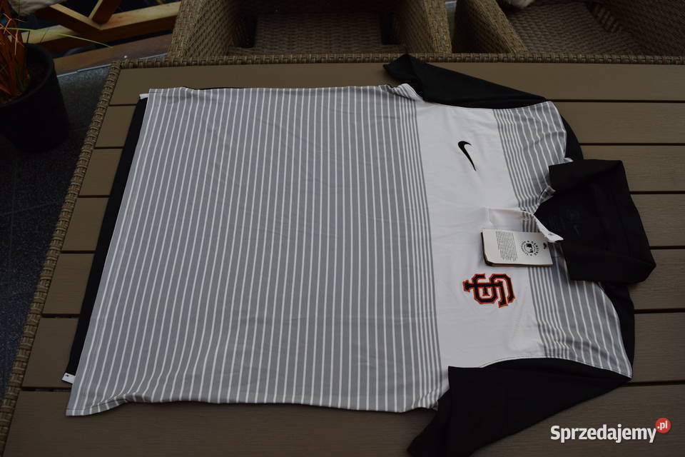 Koszulka Polo Oryginał NIKE DRI FITRozmiar M L Rozmiar M Odzież wyjściowa Olsztyn