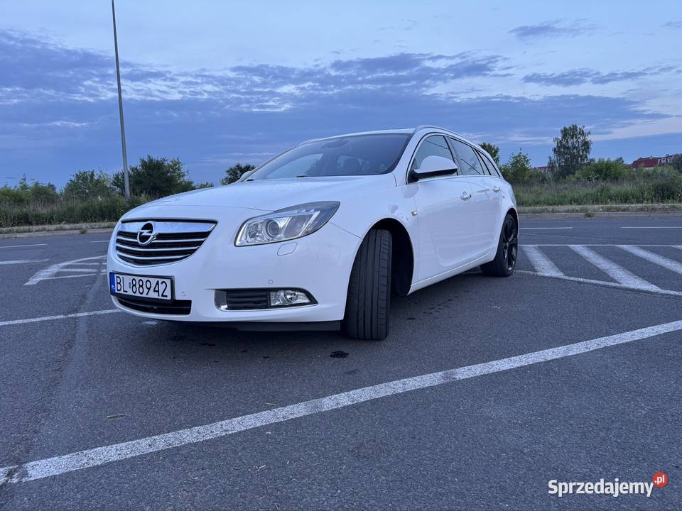 Opel Insignia 20T 250 4x4 Recaro 20 elektryczne lusterka Legionowo sprzedam