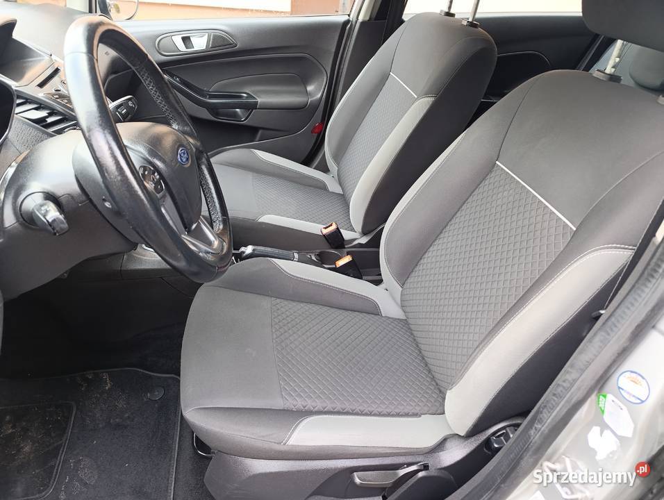 Ford Fiesta 12 benzyna 2015r serwisowany Lgota-Mokrzesz