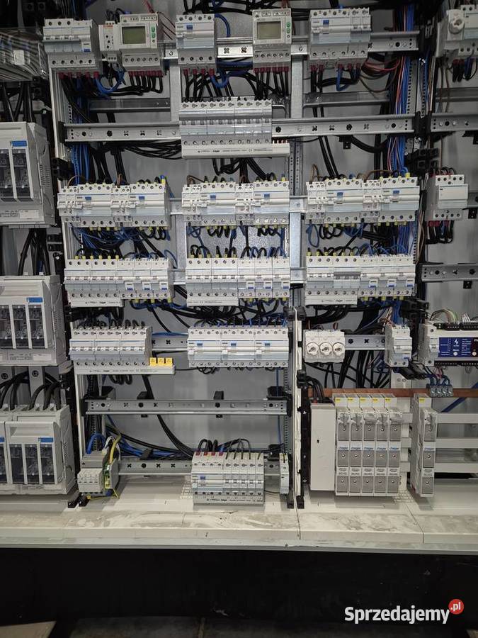 Rozdzielnica Hager Univers dom inteligentny knx Zabezpieczenia i rozdzielnice Kazimierza Wielka