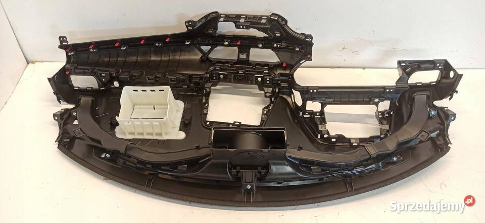 SUZUKI SWIFT VII MK9 DESKA BUFET KOKPIT RHD osobowe