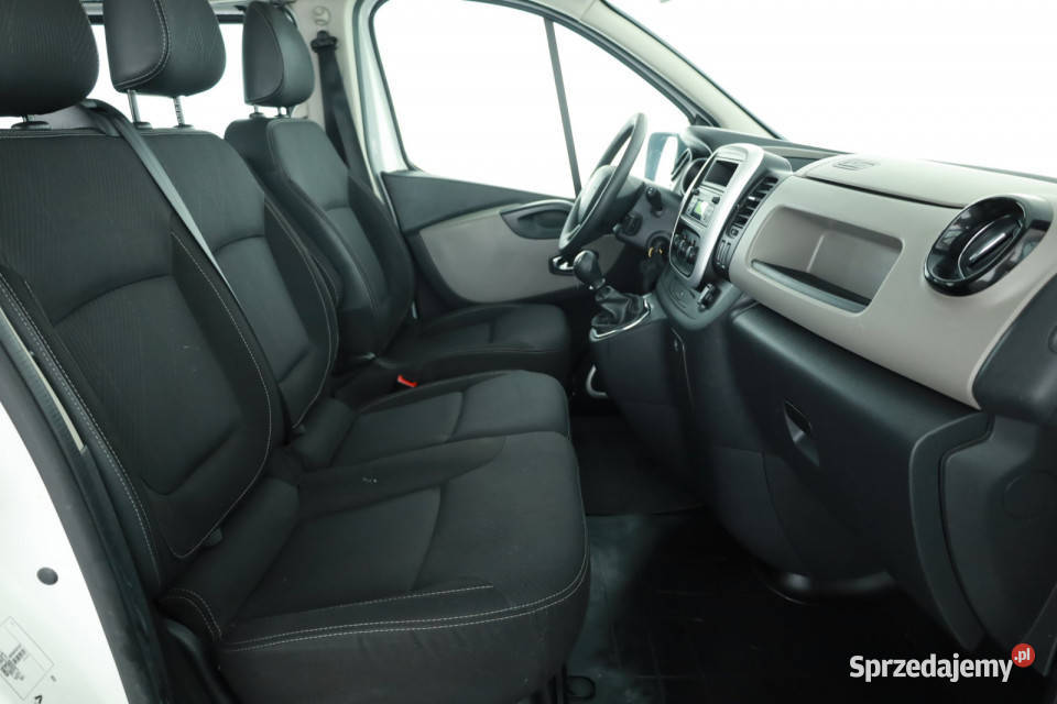 Renault Trafic 16 dCi mazowieckie