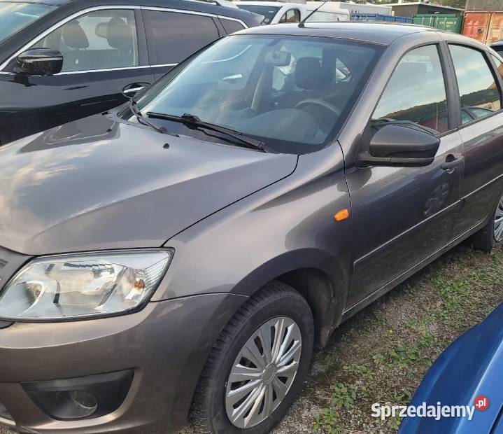 Lada Granta benzyna Legnica