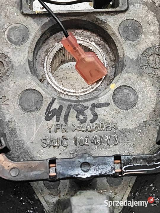 MG 6 KIEROWNICA SKÓRA MULTIFUNKCJA 1014773 osobowe