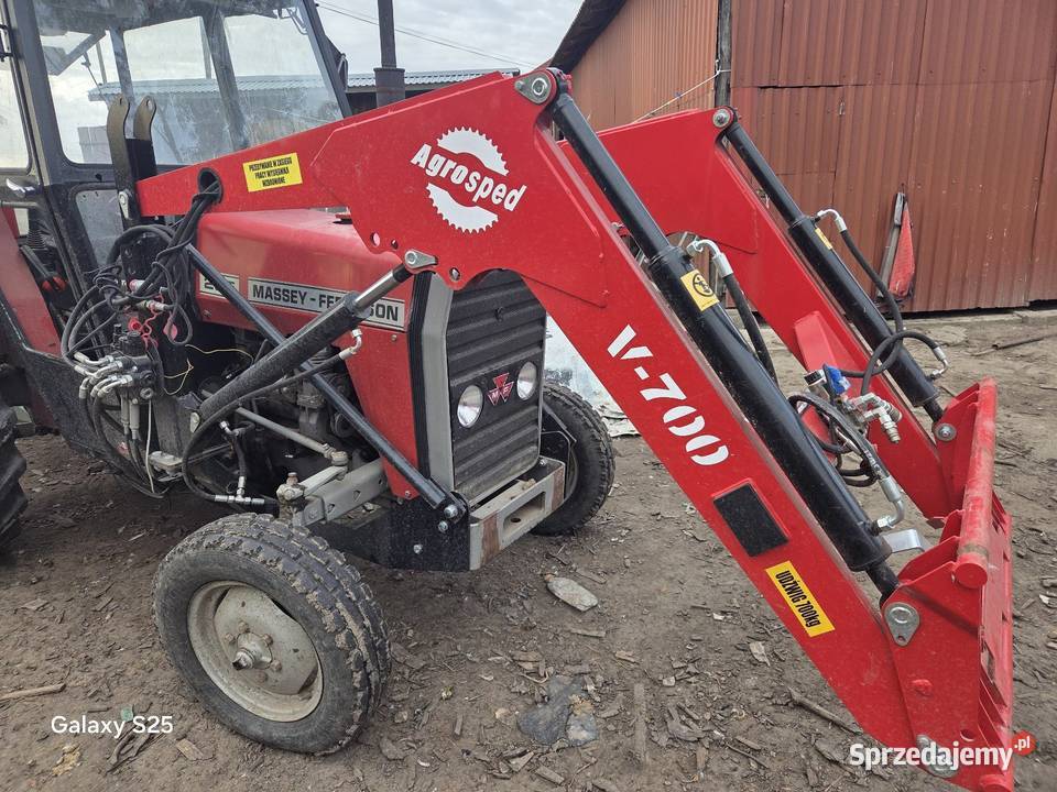 Ładowacz czołowy TUR MF 255 Kupno