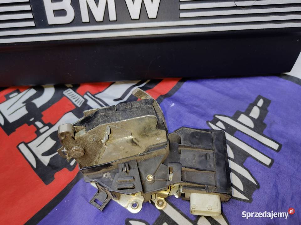 Bmw e39 zamek drzwi tył prawy oryginał 100