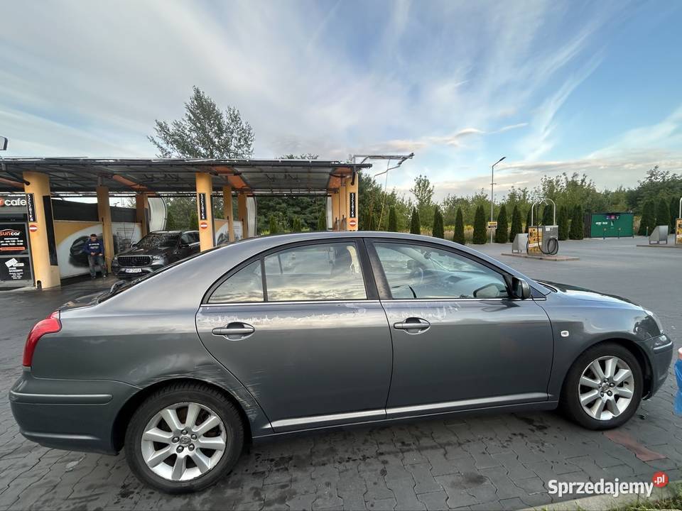 Toyota avensis t25 20D 240000km