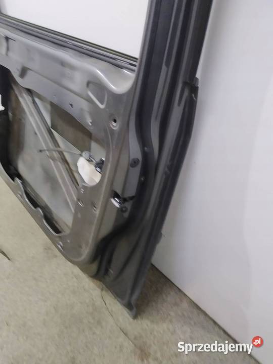 DRZWI PRAWE PRZÓD 12R LZ7L VW Volkswagen Touran