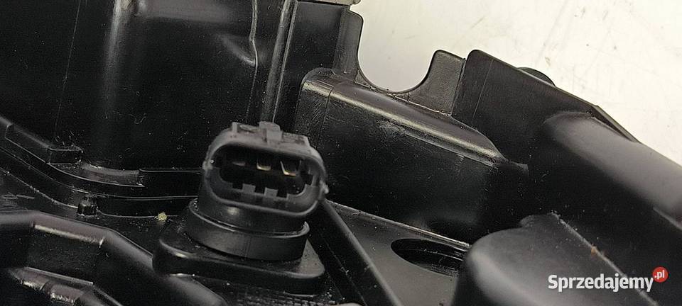 POKRYWA ZAWORÓW MERCDESBENZ C 160 Lipno