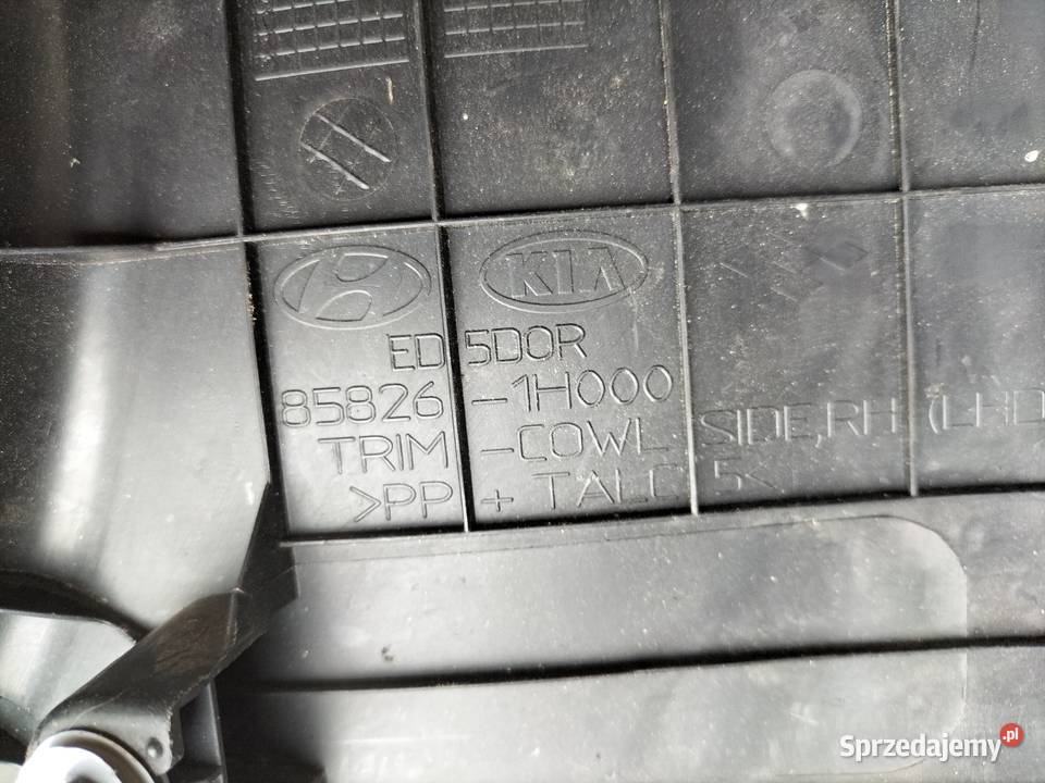 KIA CEED 858261H000 OSŁONA SŁUPKA PROGU PRAWY Kamień-Kolonia sprzedam