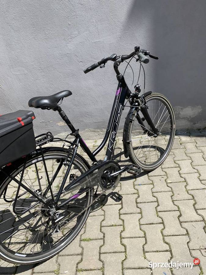 Rower Kross Trans 30 S 28 damski czarno małopolskie