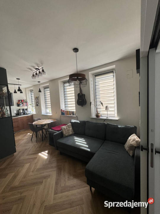 2 pokoje 45 m Plac Centralny remoncie do zera 45m2 Kraków