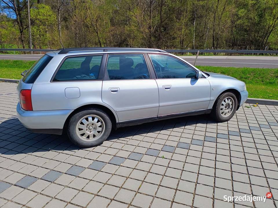 Audi A4 B5 18 T LPG Kombi Sprawne Aktualne małopolskie