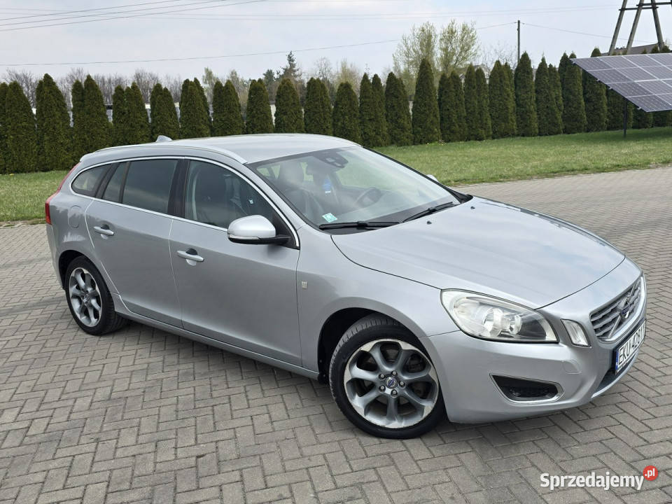 Volvo V60 16hdi Ocean RaceNaviSerwisSkóryKlimatr klimatyzacja Kutno