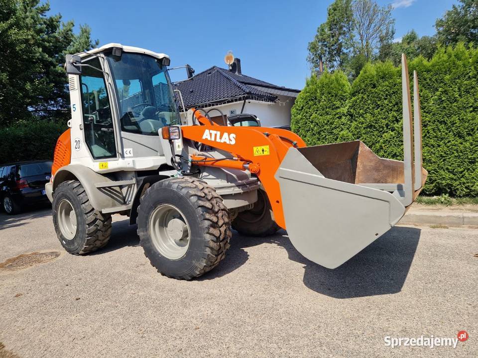 Ładowarka Atlas ar 75s 3200h Kępno