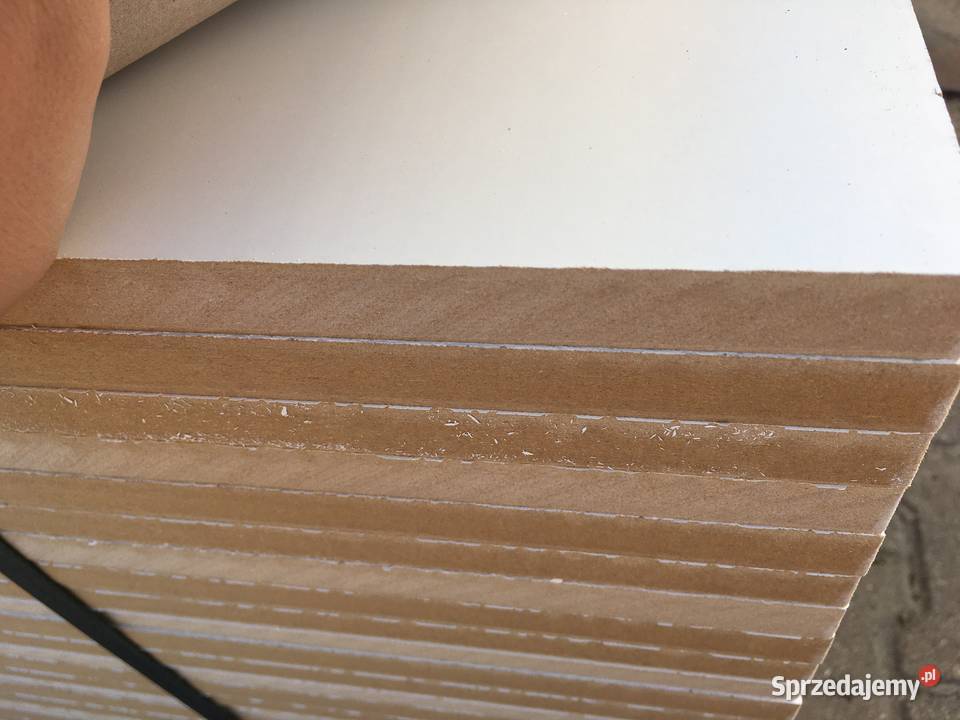 MDF PLUS kl 1 biały 110SM 18mm 2800x2070mm Brzeźno