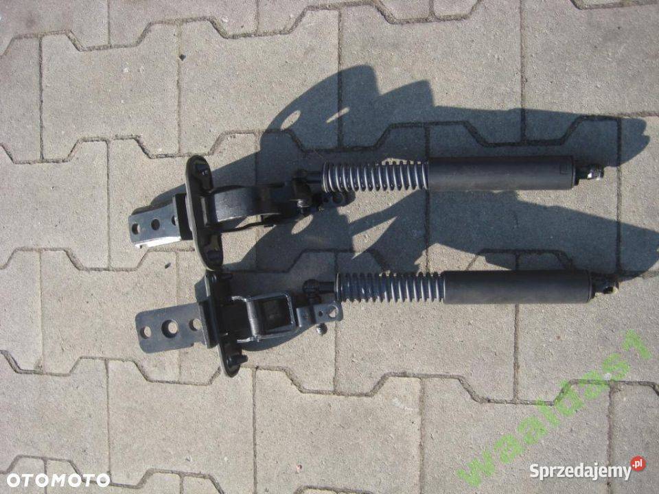 VOLVO V70 0712R ZAWIASY TYLNEJ KLAPY TELESKOPY wielkopolskie Rakoniewice