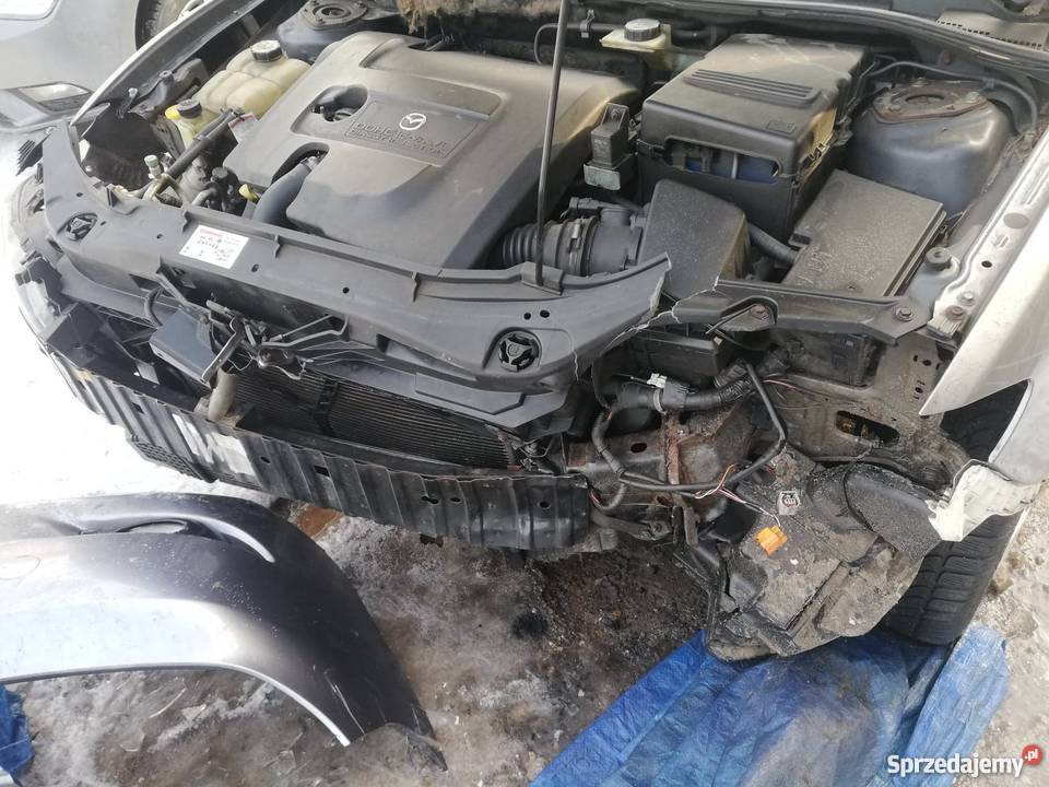 Mazda 3 2005rok 1.6 diesel po wypadku Mąchocice Kapitulne