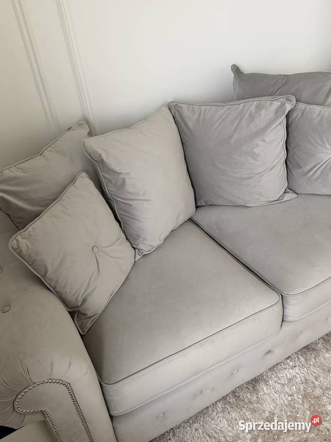 Sprzedam przepiękną kanapę Sofa Room stan Komplety wypoczynkowe