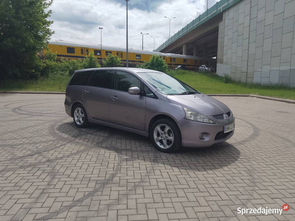 Mitsubishi Grandis 20DiD 136 7os lakier metallic Białystok