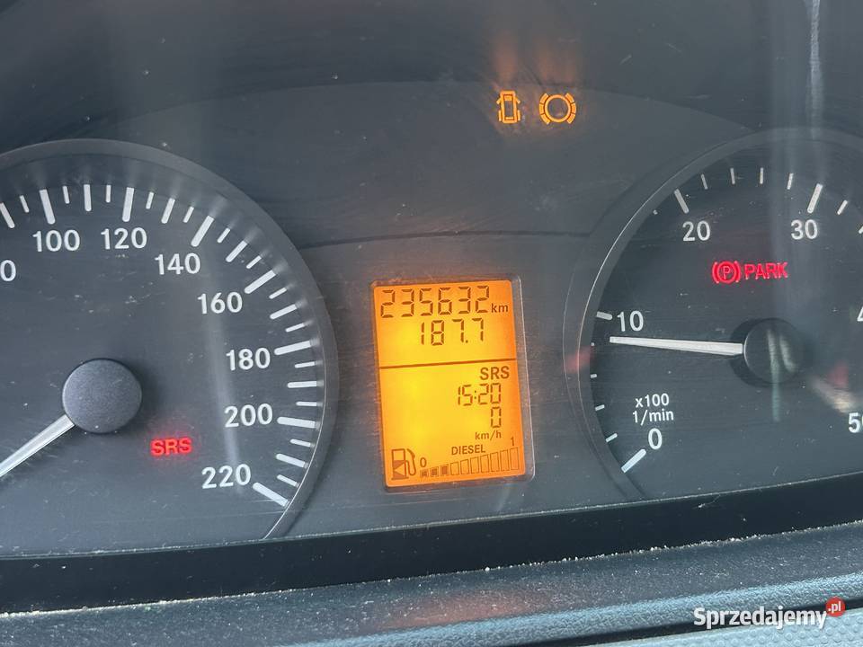 Mercedes vito brygadówka 6 osobowy Katowice sprzedam