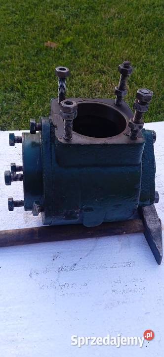 Obudowa przystawki sądowniczej ursus C330 Jasieniec