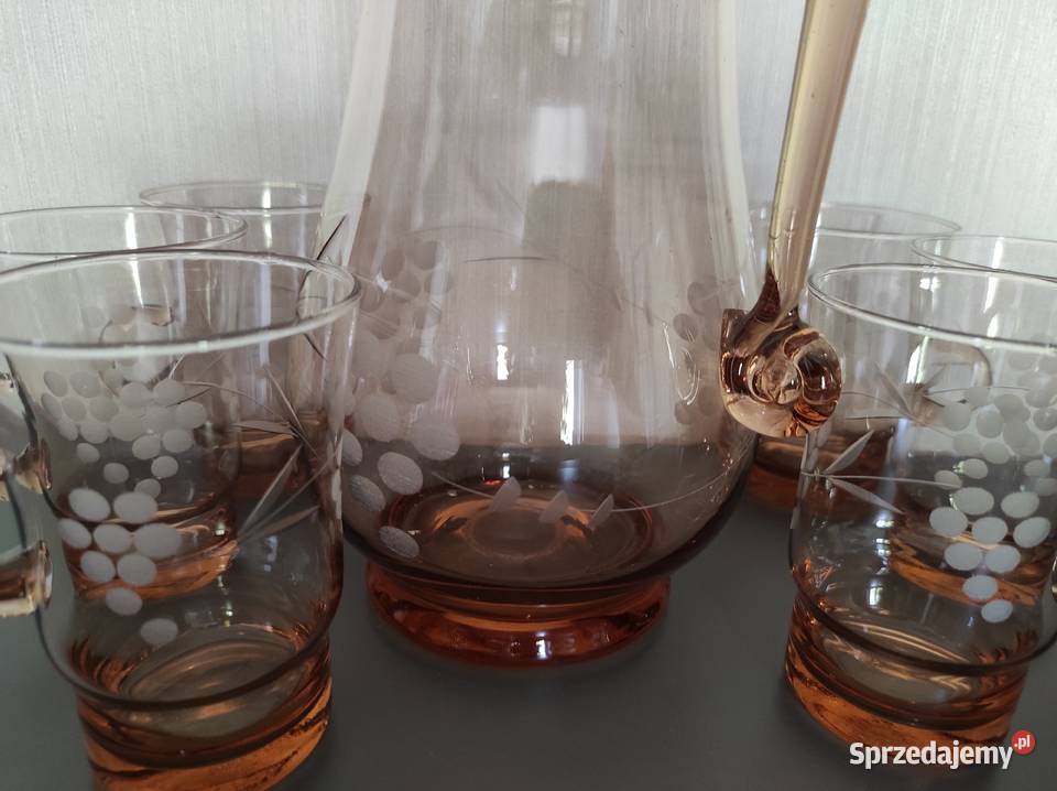 Dzbanek szklanki szkło łososiowe huta Hortensja podlaskie sprzedam