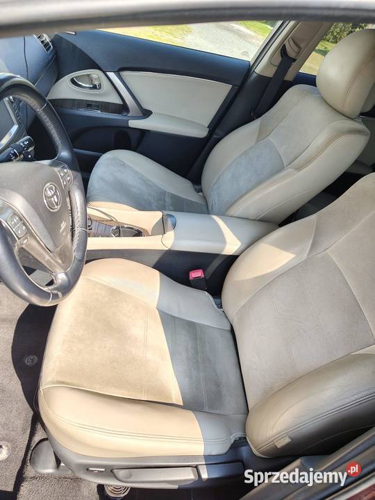 Toyota Avensis serwis ASO 2x koła Rawa Mazowiecka