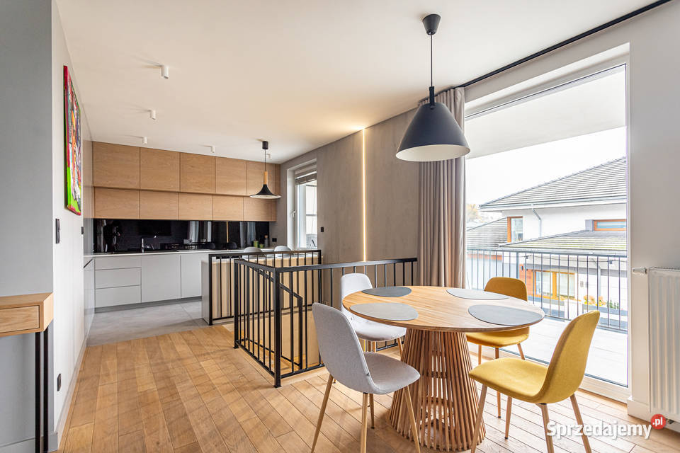 Apartament z ogródkiem wysoki standard garaż apartamentowiec Warszawa