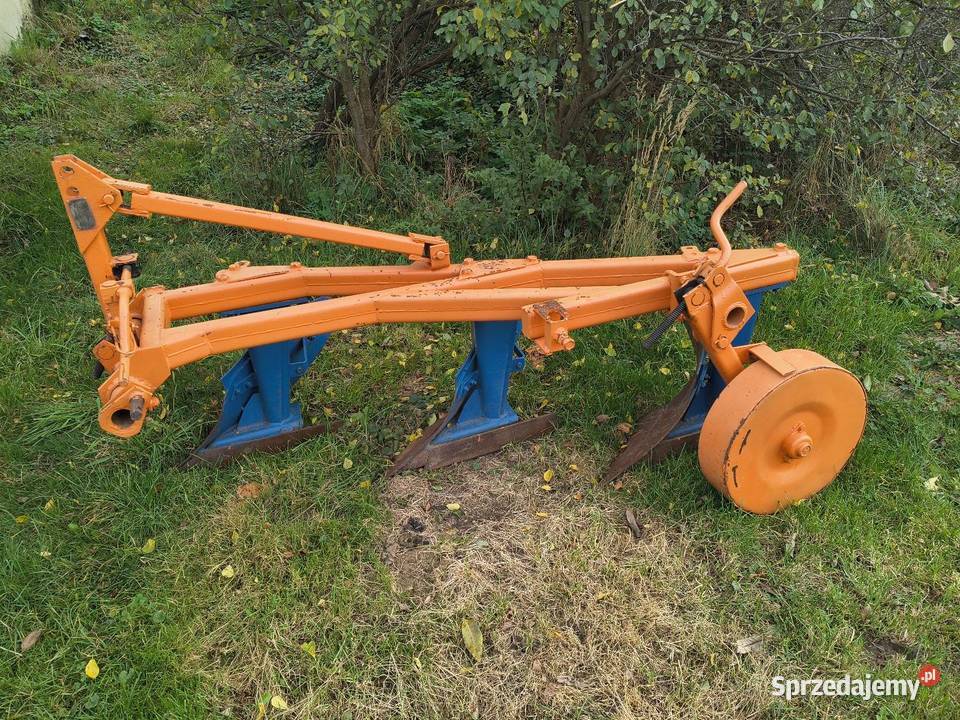 Pług duży 3 skibowy nieuszkodzony