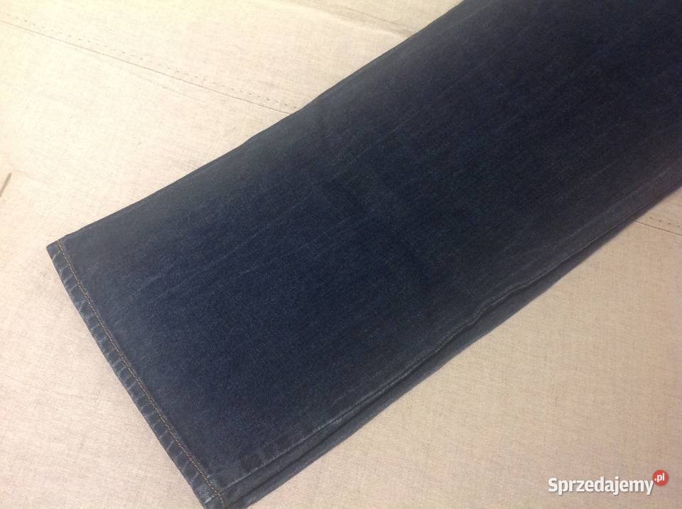 Spodnie Jeans Męskie HUGO BOSS r XL 3630 Nowe Hugo Boss Odzież codzienna Nowa Sól sprzedam