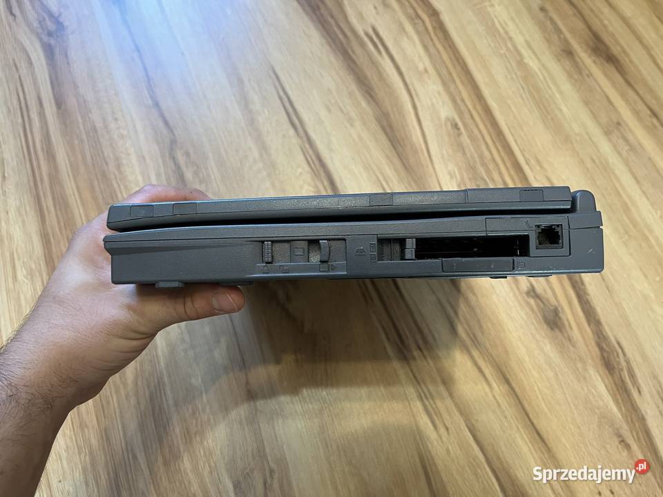 Zabytkowy laptop Toshiba Tecra 8000 Brzana