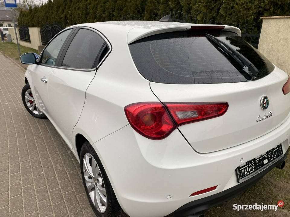 Alfa Romeo Giulietta Nie odpala klimatronik kurtyny powietrzne sprzedam