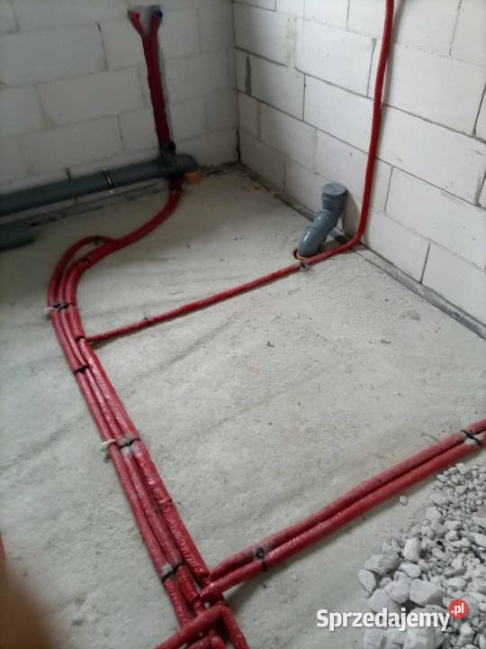 Hydraulik usługi Instalacje wodne i kanalizacyjne