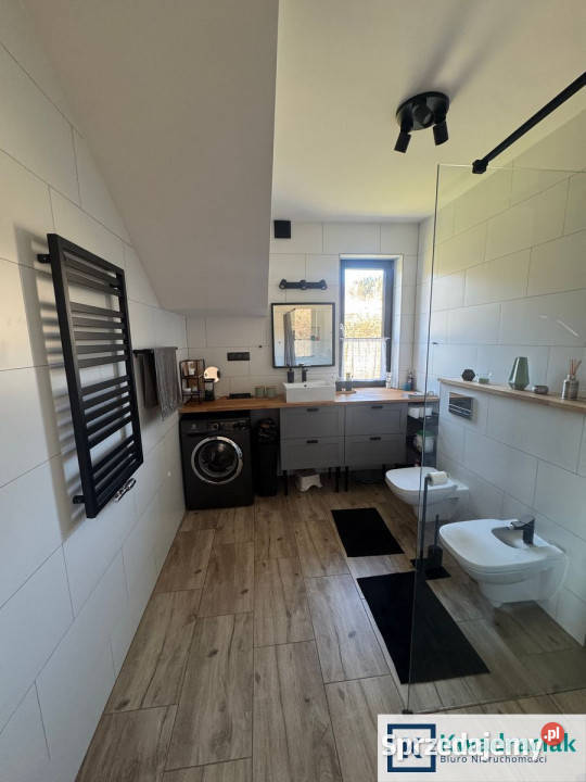 Dom wolnostojący 270m2 Iwla sprzedam