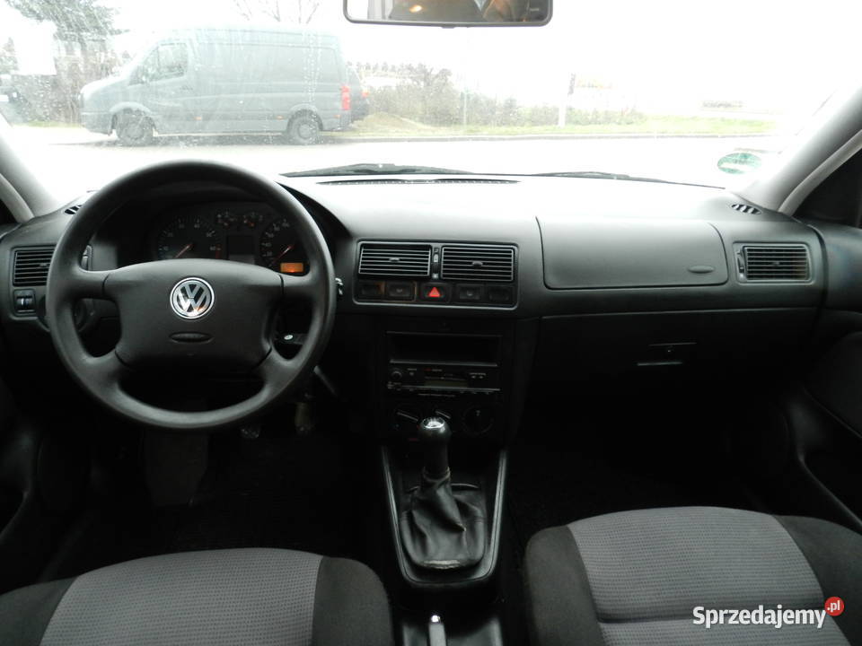VW Golf 14i klima kombi centralny zamek Golf Olsztyn sprzedam