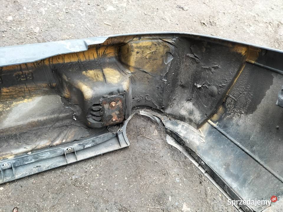FORD MONDEO MK1 SEDAN hatchback ZDERZAK TYŁ osobowe Kamień-Kolonia