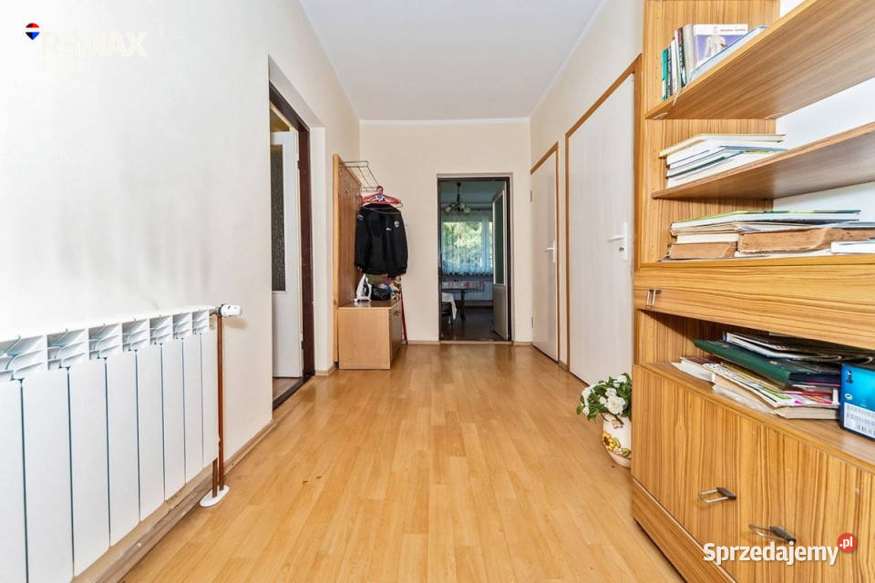 Dom z dwoma niezależnymi mieszkaniami 150000m2 Dankowice