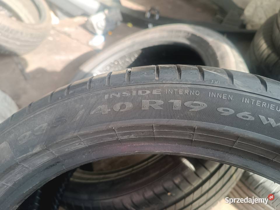 Para opon 23540 r19 Międzychód