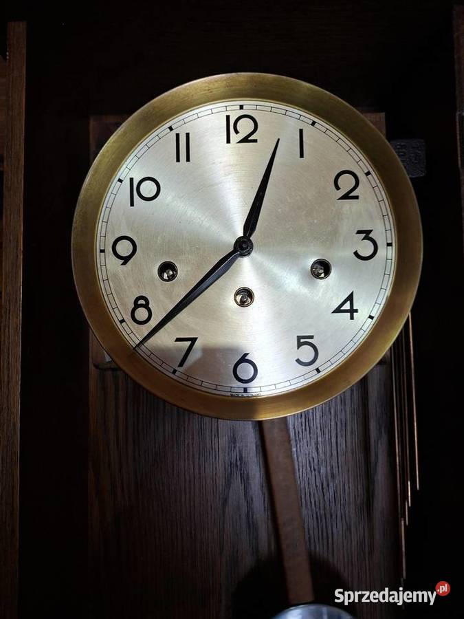 Kwadransowy zegar ścienny wiszący podkarpackie Rzeszów