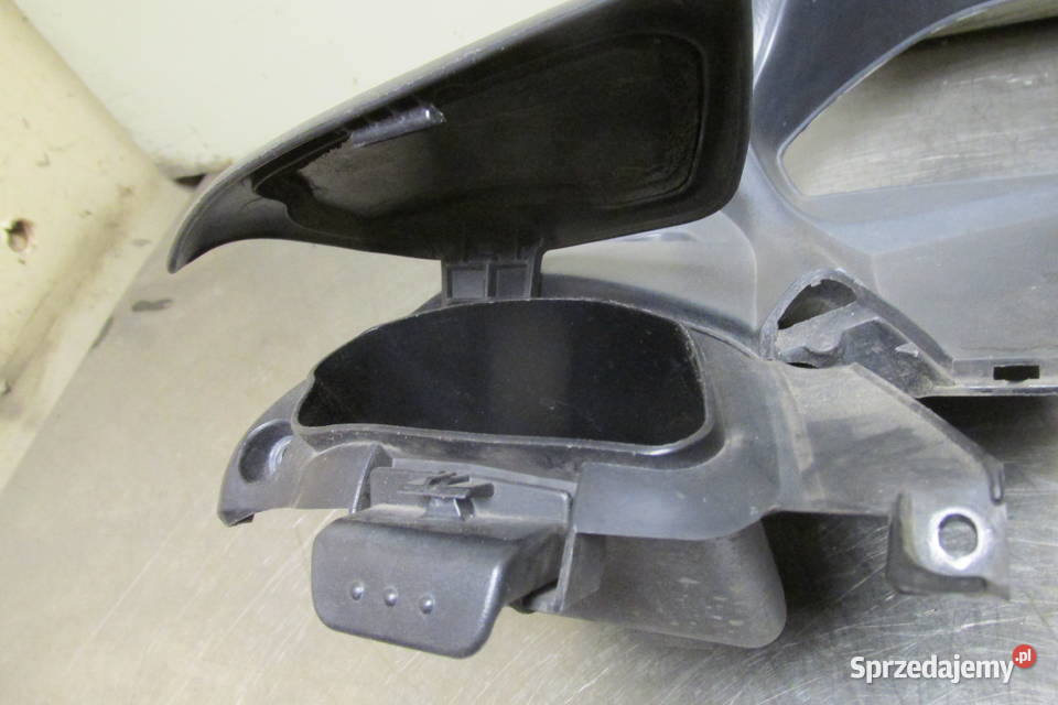 Kokpit schowki Suzuki AN 400 Burgman 02r części Sandomierz