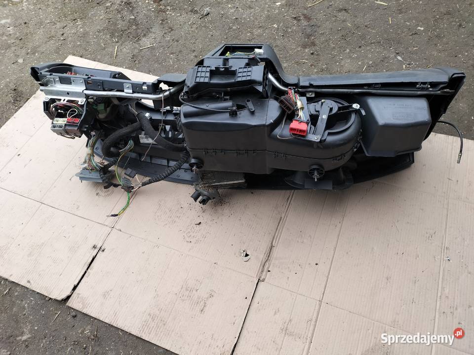 PEUGEOT 306 XN 14 B DESKA ROŹDZIELCZA KONSOLA lubelskie Kamień-Kolonia