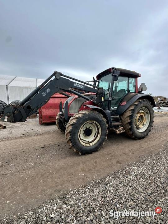 Valtra c130 z turem Do pomalowania Sprawna Napęd 4x4 wielkopolskie Damasławek