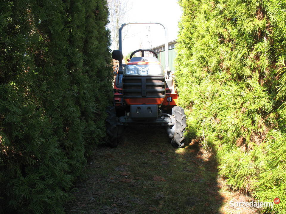 Kubota GB seria 4x4 do tunelu szkółki leśnej mazowieckie Mroków sprzedam
