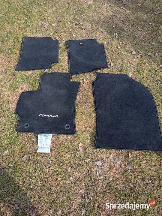 Dywaniki welurowe do Toyota Corolla E21 łódzkie Łódź